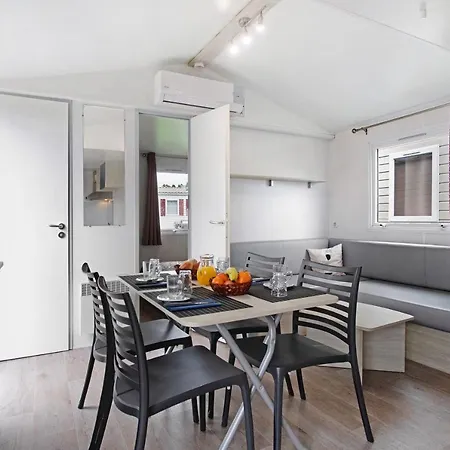 T2 I I- 15 Min From Nazare