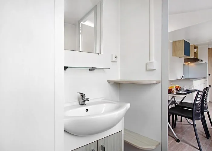 T2 I I- 15 Min From Nazare Horská chata